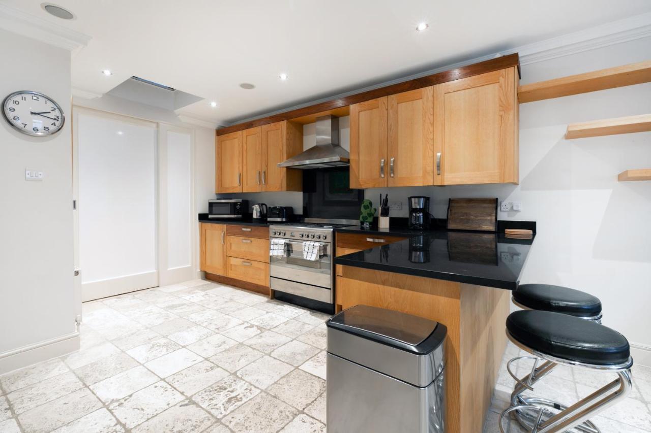Beautiful 4 Bedroom House Near Paddington Station London Eksteriør billede