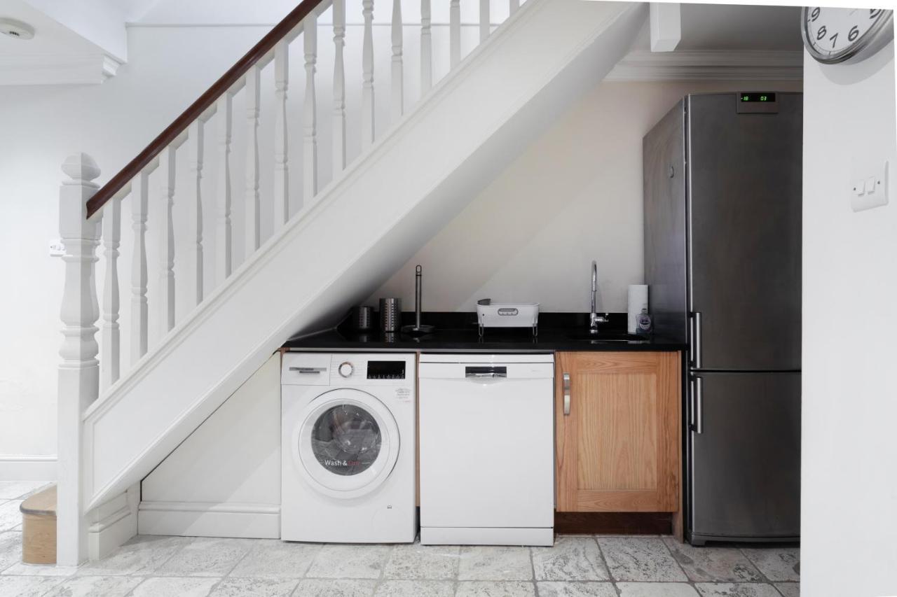 Beautiful 4 Bedroom House Near Paddington Station London Eksteriør billede